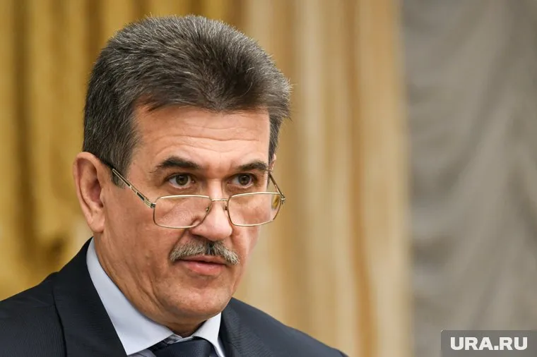 Сергей Зайцев поручил проработать механизмы решения проблем с вывозом мусора и снега