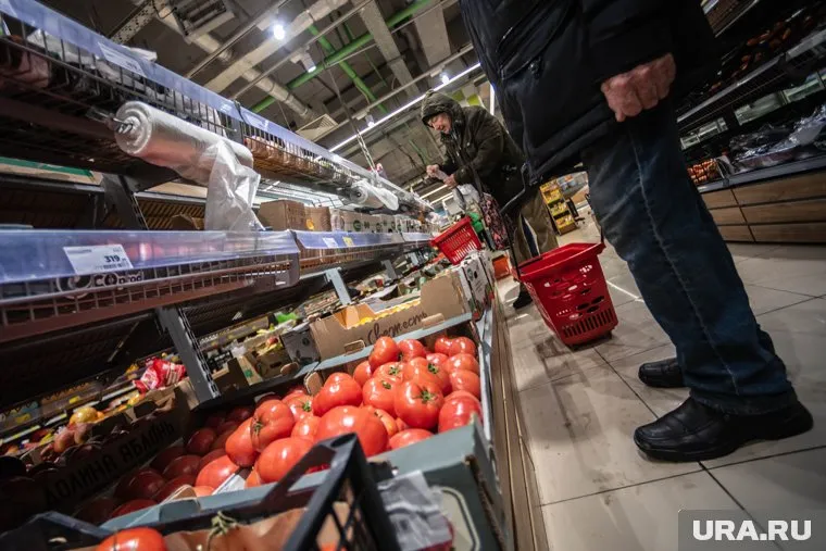 Почти все овощи подорожали за неделю в Свердловской области