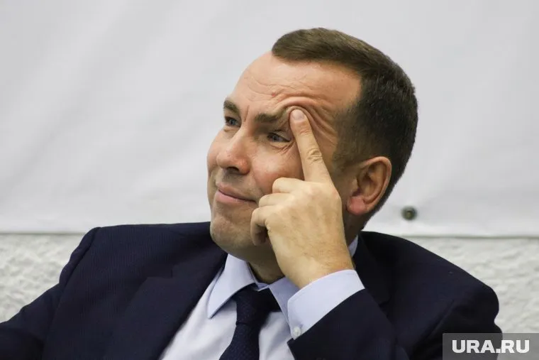 Вадим Шумков пожелал женщинам любви и счастья