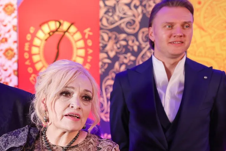 Сын народницы погряз в скандалах