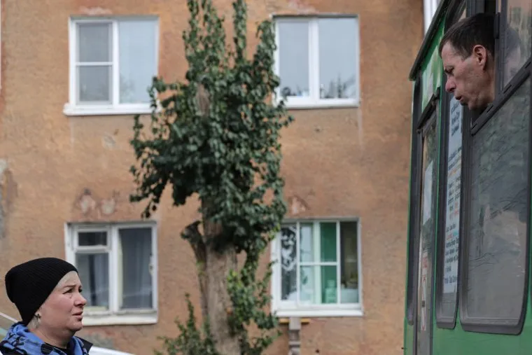 Отправка мобилизованных свердловчан с Чкаловского военкомата. Екатеринбург