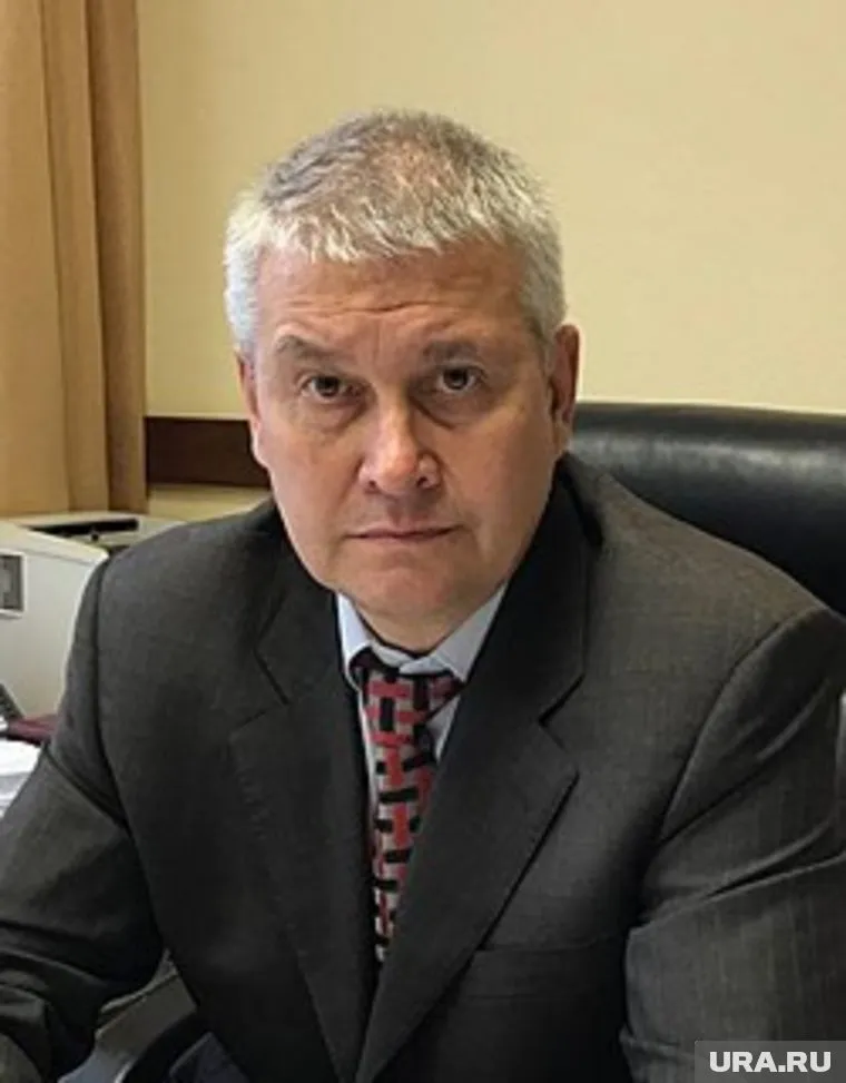 Чиновник мешал работе салона красоты