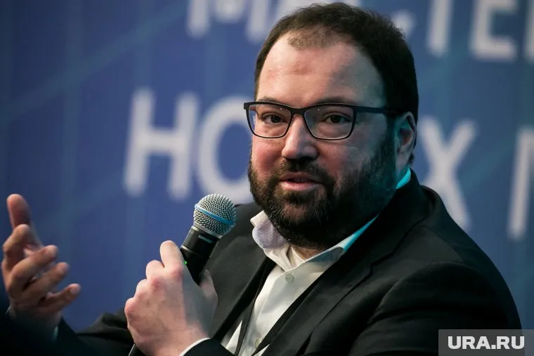 Глава Минцифры РФ Максут Шадаев назвал разработки ЮНИИТ уникальными