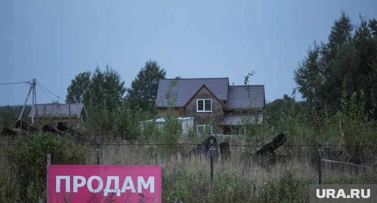 Дачу в ХМАО можно купить на одну месячную зарплату