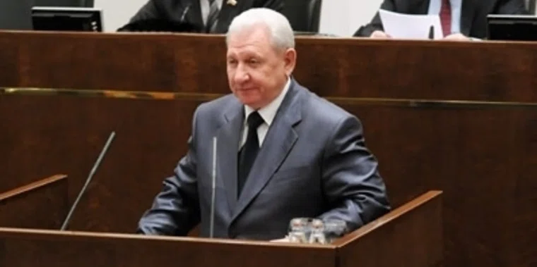 Первый губернатор Югры Александр Филипенко, архивное фото