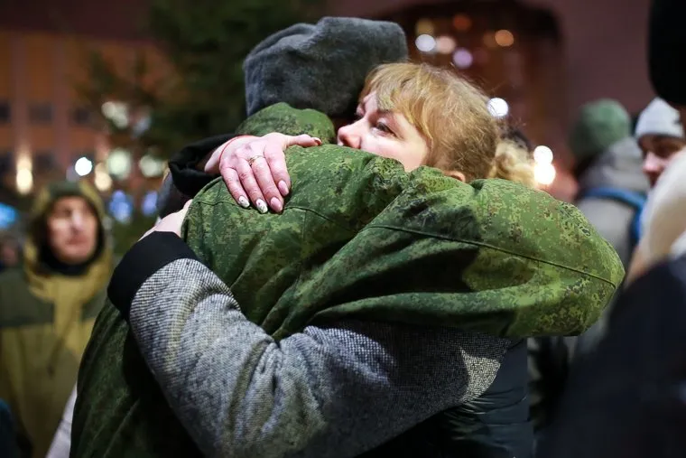 Отправка мобилизованных с вокзала. Тюмень