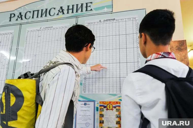 Депутат считает, что выпускники школ не умеют защищать свои права и интересы