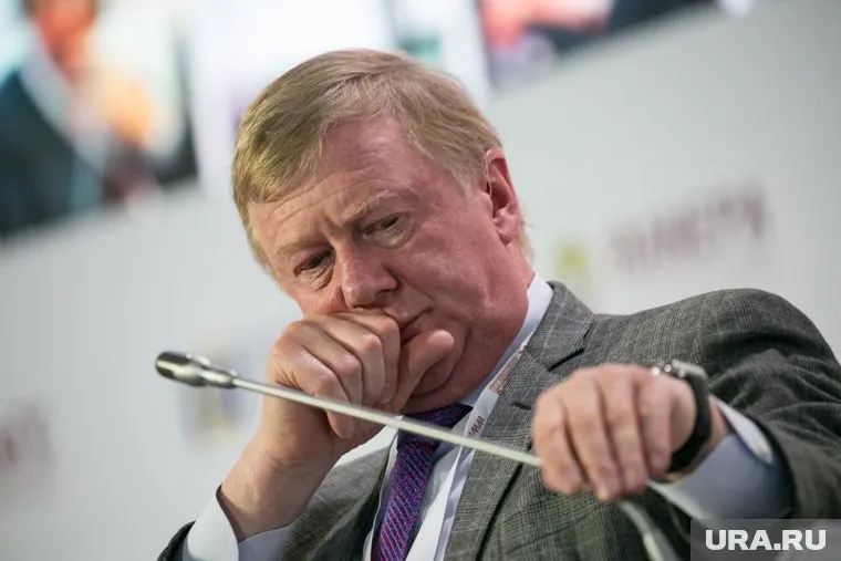 Сам Чубайс отреагировал спокойно на досрочное освобождение Квачкова и сказал, что «пожелать ему можно только счастливой старости»