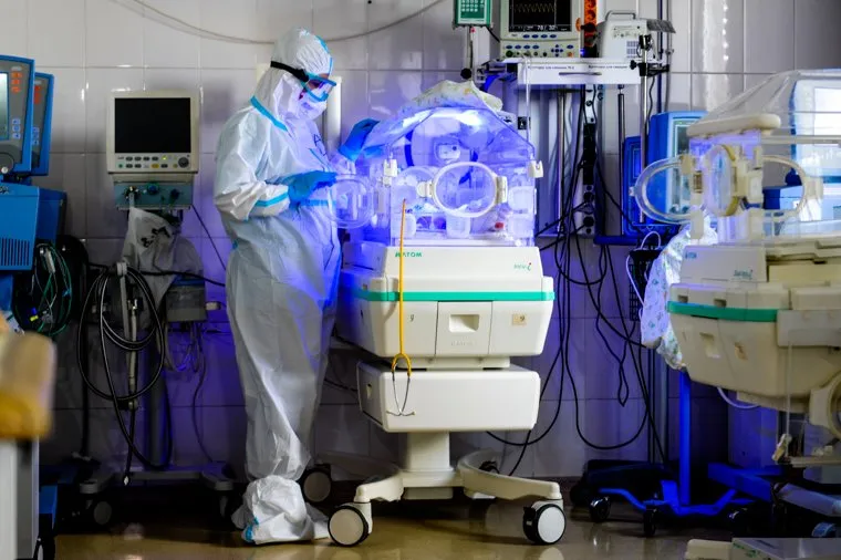 Ковидный госпиталь и родильный дом Областной больницы №2. Челябинск