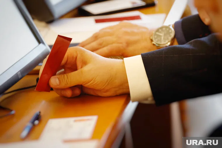 Конкуренцию Василию Нечаеву составит директор Центра обеспечения сельских территорий Вячеслав Югов