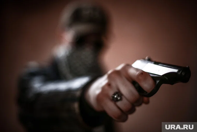 Супругов убили в ОАЭ, суд отправил под стражу трех обвиняемых