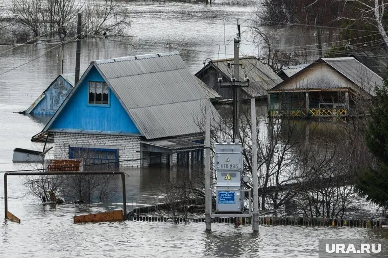 Более 100 СНТ на правом берегу Тобола затоплены или подтоплены