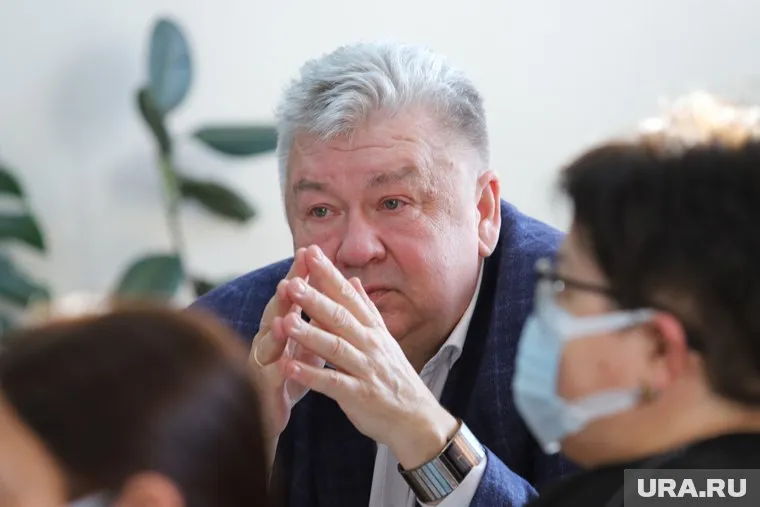 Андрей Важенин продолжит работу на кафедре вуза