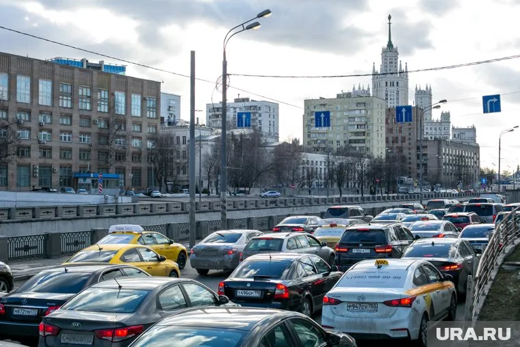 В крупных городах установят особый скоростной режим