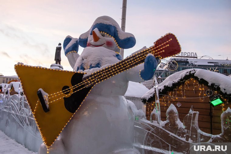 Народные приметы декабря 2025: что можно и нельзя делать перед Новым годом