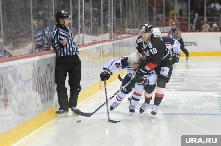 «Трактор» назвал жесткой игру «Локомотива» против его вратарей