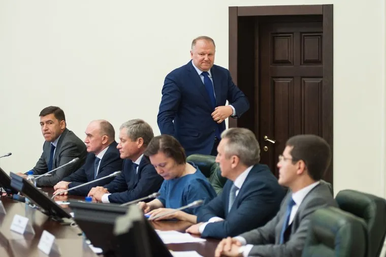Встреча полномочного представителя Президента РФ в УФО c руководителями окружных органов и федеральных органов исполнительной власти. Екатеринбург, куйвашев евгений, кокорин алексей, моор александр, дубровский борис, комарова наталья , артюхов дмитрий, цуканов николай