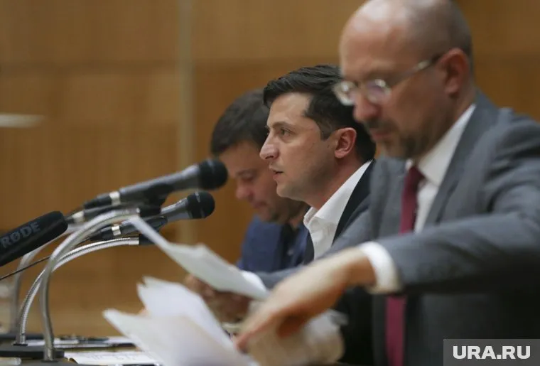 Воронцов обвинил Киев неумении ответить за слова президента Зеленского