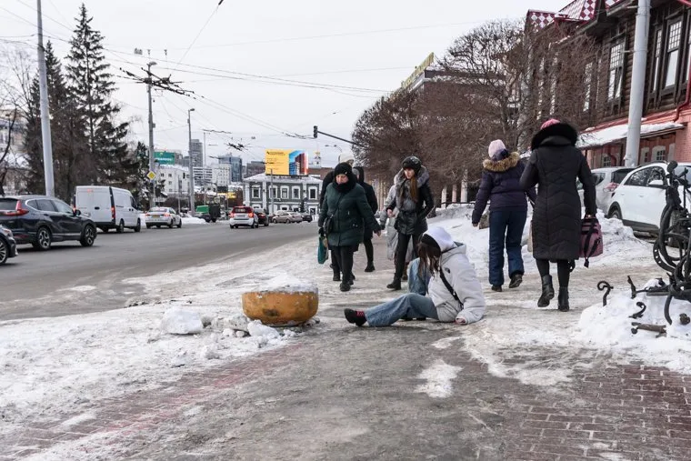 Неубранные дороги. Екатеринбург