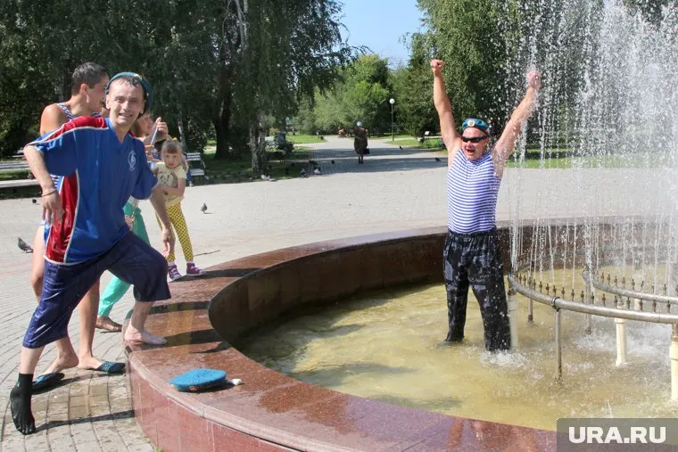 Жители города считают, что у взрослых должны быть другие поводы для праздников