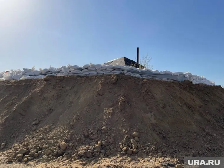 Дамба поставила жителей частного дома в положение разменной монеты