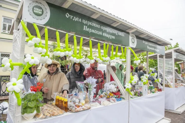 Благотворительная акция Белый цветок. Пермь