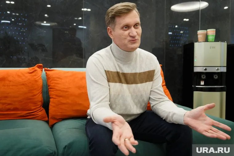 Андрей Рожков сравнил свою работу с конвейером и сборочным цехом