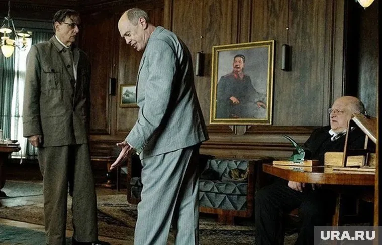 Премьеру фильма «Смерть Сталина» требовали перенести на лето