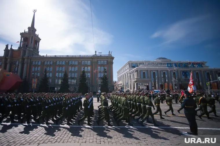 В День Победы уральцы увидят парад и еще массу всего интересного