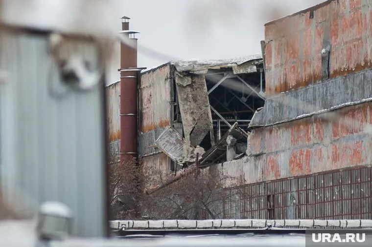 При обрушении погибли четыре человека
