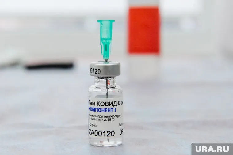 Противники вакцинации от коронавируса — это горючий материал для пандемии