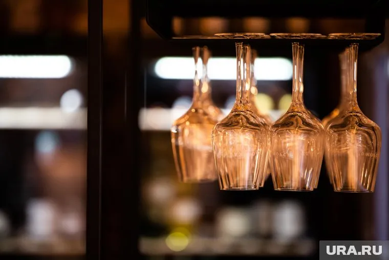 Полный отказ от алкоголя вреден, считает Павел Хорошев