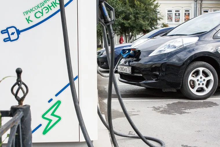 Электрозаправки. Тюмень