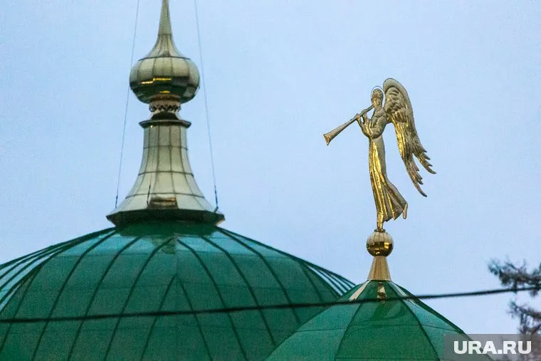 СБУ ищет в монастыре оружие