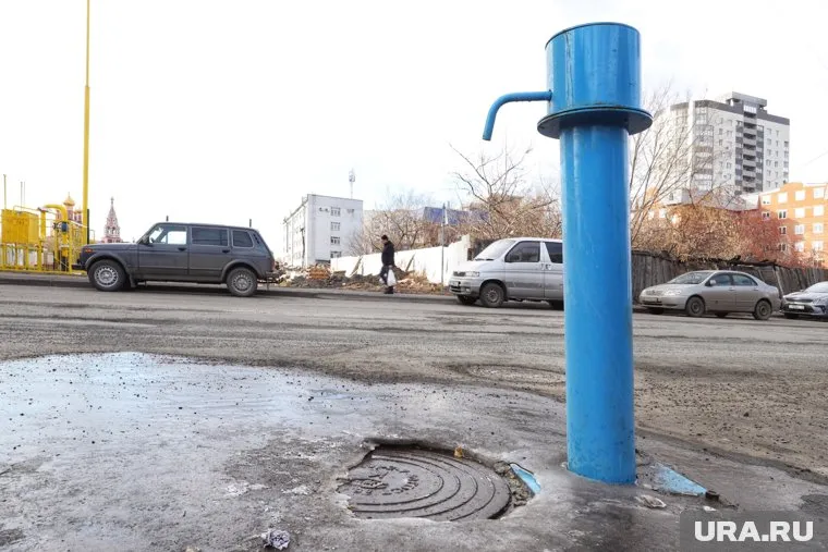 Количество колонок на улице райцентра меньше, чем должно быть по нормам (архивное фото)