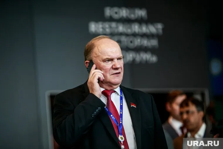 Геннадий Зюганов подсчитал доходы олигархов и сравнил их с бюджетом РФ