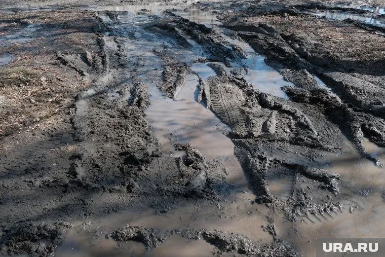 Дороги в Куеде «пропали» с приходом весны (архивное фото)