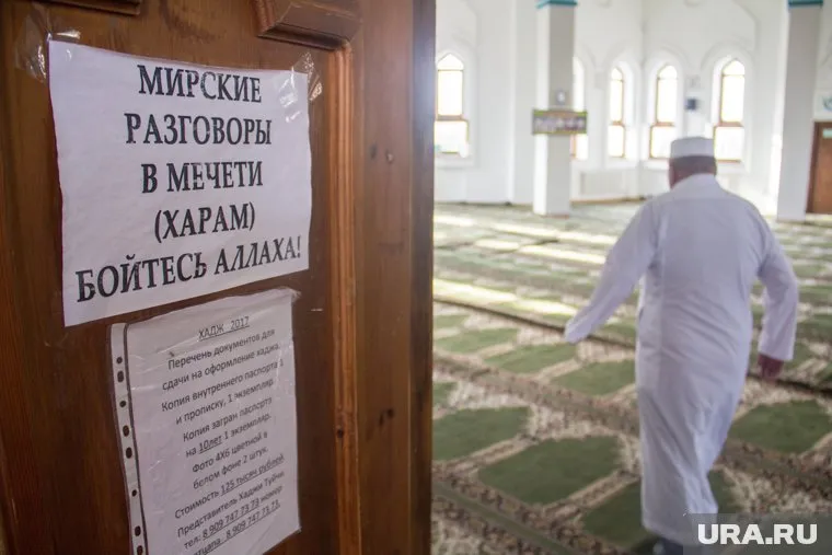 Депутаты Копейска посетили городскую мечеть