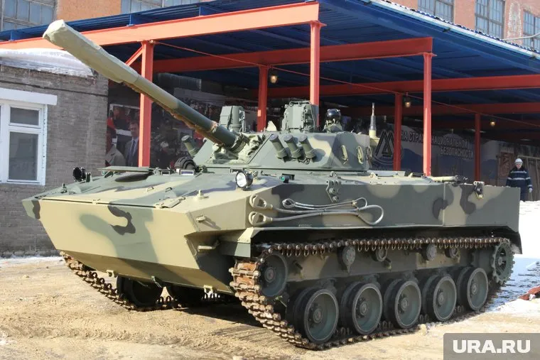 Боевые машины в Кургане будут производить под эгидой Ростеха