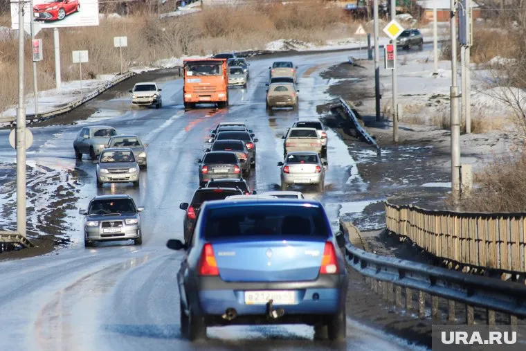 В ХМАО отремонтировали мост через Обь около Сургута