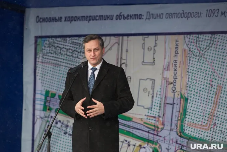 Куратор строительного блока ХМАО Дмитрий Шаповал поручил от губернатора недвусмысленную задачу — ликвидировать один из самых "прожорливых" правительственных фондов