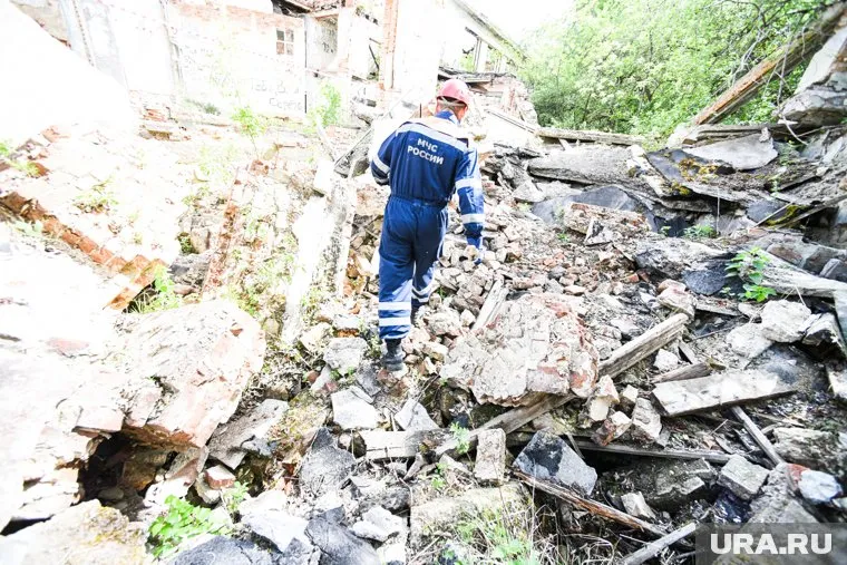 В завалах дома нашли тело 40-летней женщины, сообщили в Минздраве области