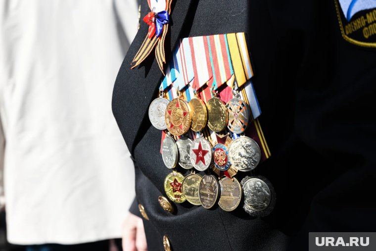 На Ямале обладатель нескольких орденов и ветеран труда празднует 85 лет. Фото