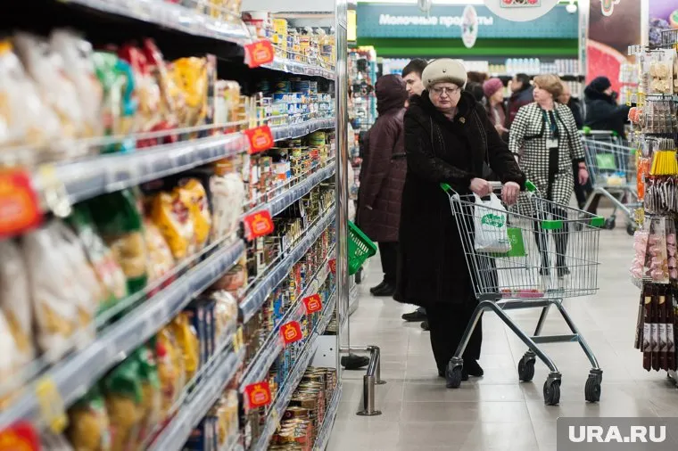 Алкоголь могут убрать из продовольственных магазинов