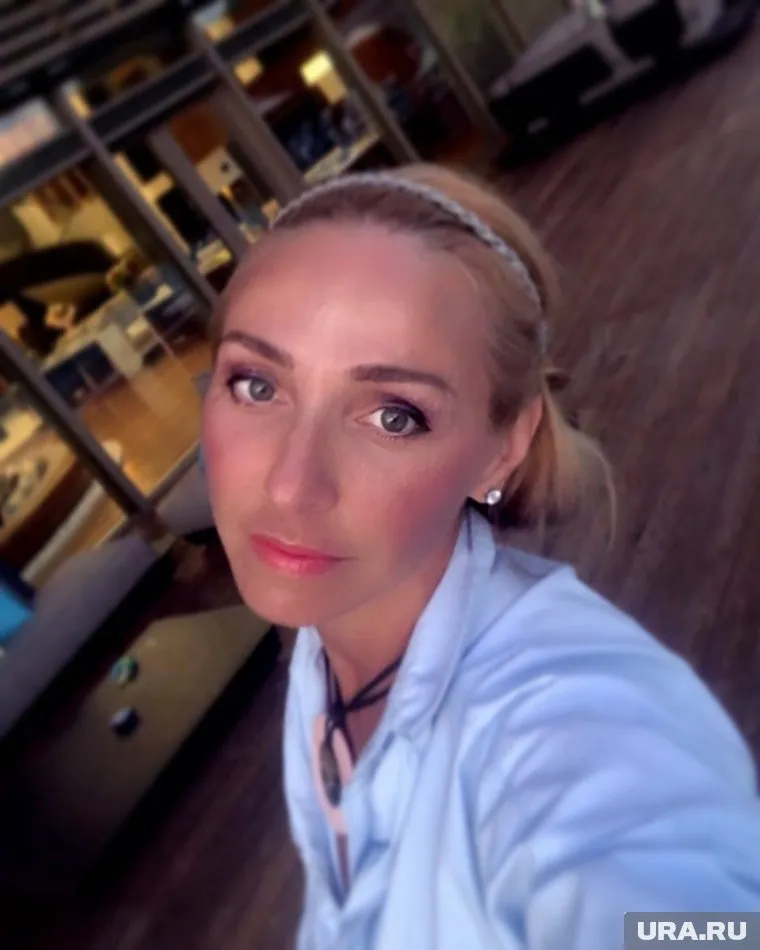 Фанаты предположили, что Навка ждет ребенка