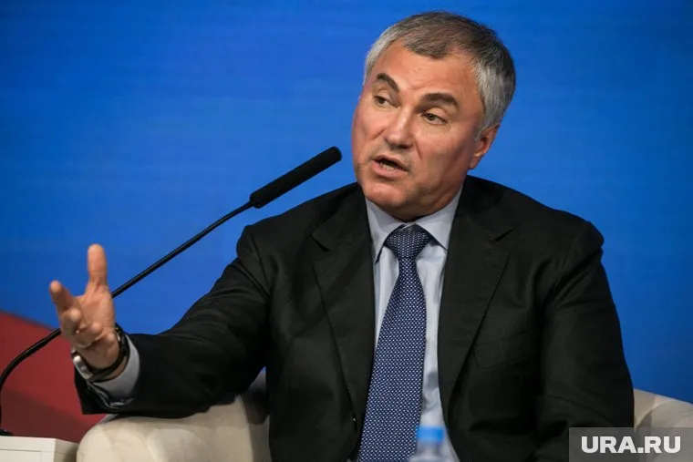 Володин напомнил Макрону о судьбе Наполеона