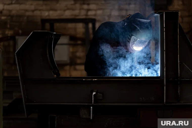 Самые высокооплачиваемые специалисты на вахте — сварщики