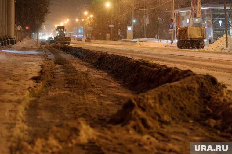 Обслуживание улиц ведется в круглосуточном режиме