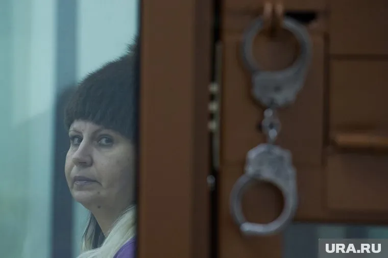 Тропиканка за убийства была приговорена к 13 годам колонии