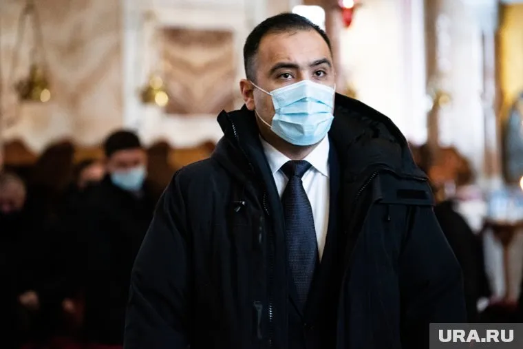 В декабре 2019 года в УГМК была создана дирекция по трансформации, которую возглавил сын мажоритарного владельца УГМК Искандара Махмудова — Джахангир Махмудов (на фото)